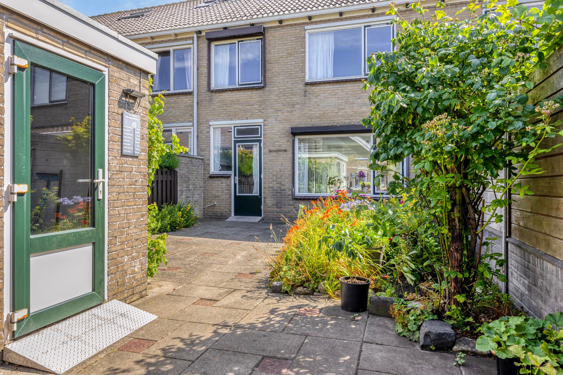 Photo 27 of Torenstraat 27