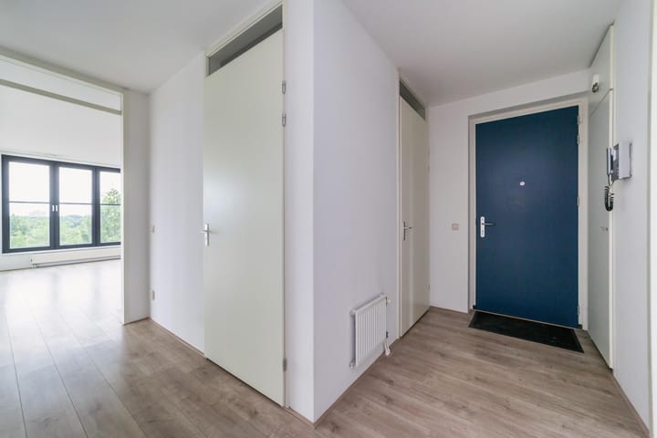 Photo 10 of Draaiom 48