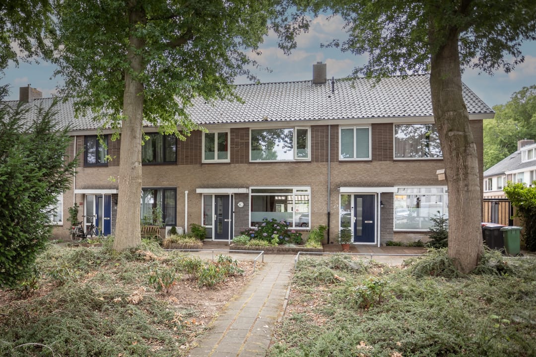Photo 1 of Titus Brandsmastraat 30