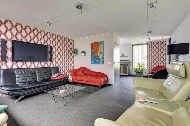 Foto 8 van Van Goghstraat 1