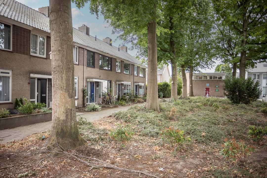Photo 23 of Titus Brandsmastraat 30