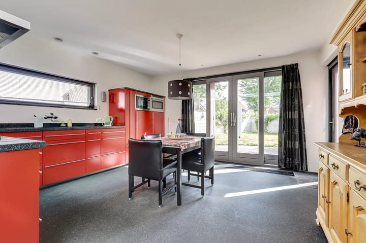 Foto 11 van Van Goghstraat 1