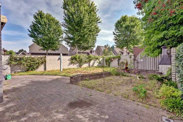 Foto 25 van Van Goghstraat 1