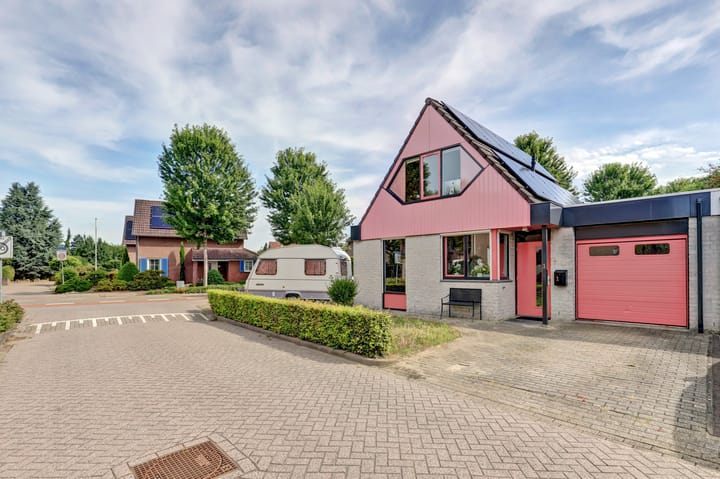 Foto 31 van Van Goghstraat 1