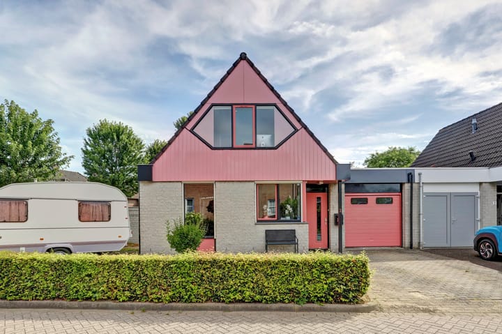 Foto 32 van Van Goghstraat 1