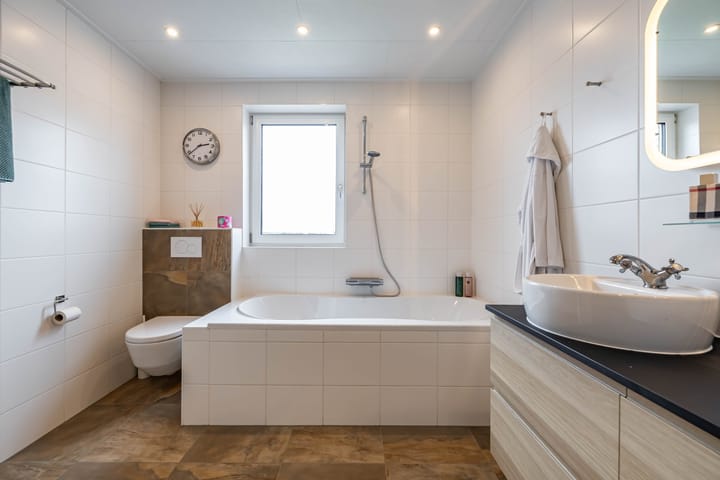 Foto 68 van Oude Merenweg 10