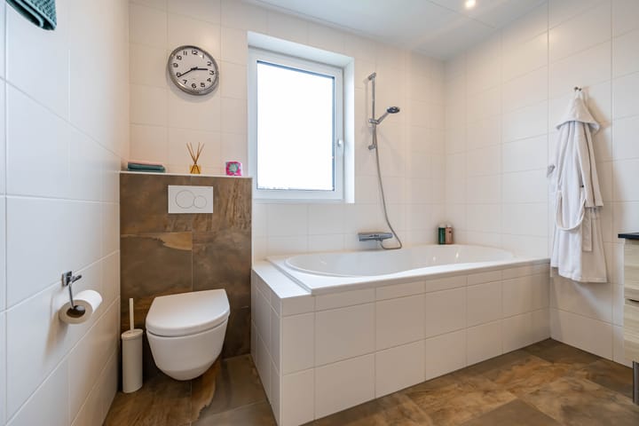 Foto 69 van Oude Merenweg 10