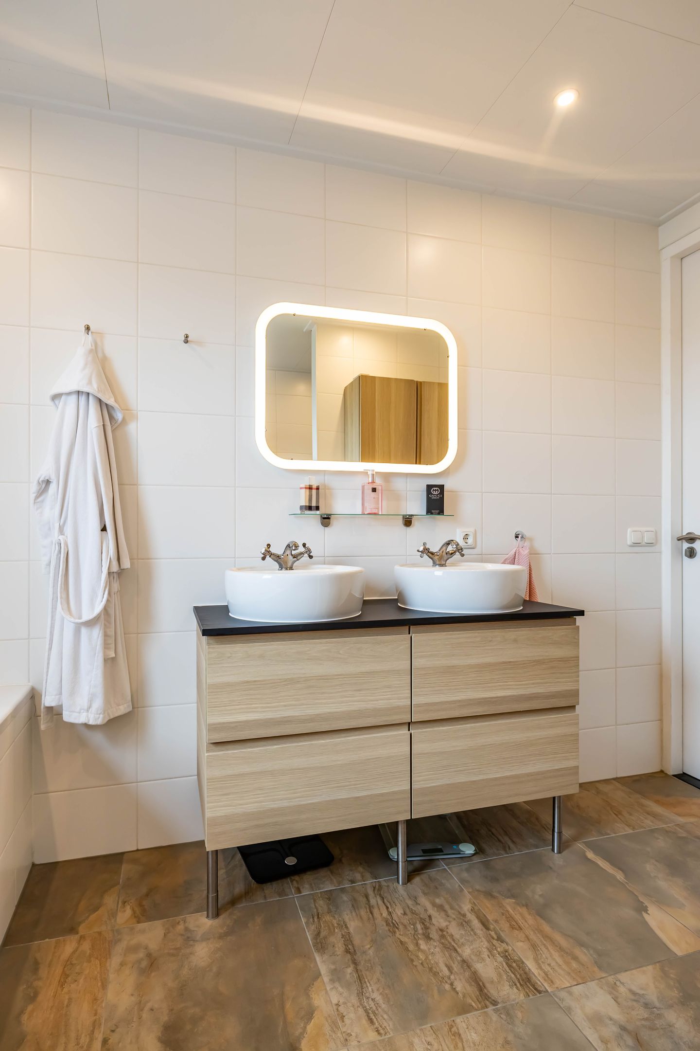 Foto 70 van Oude Merenweg 10