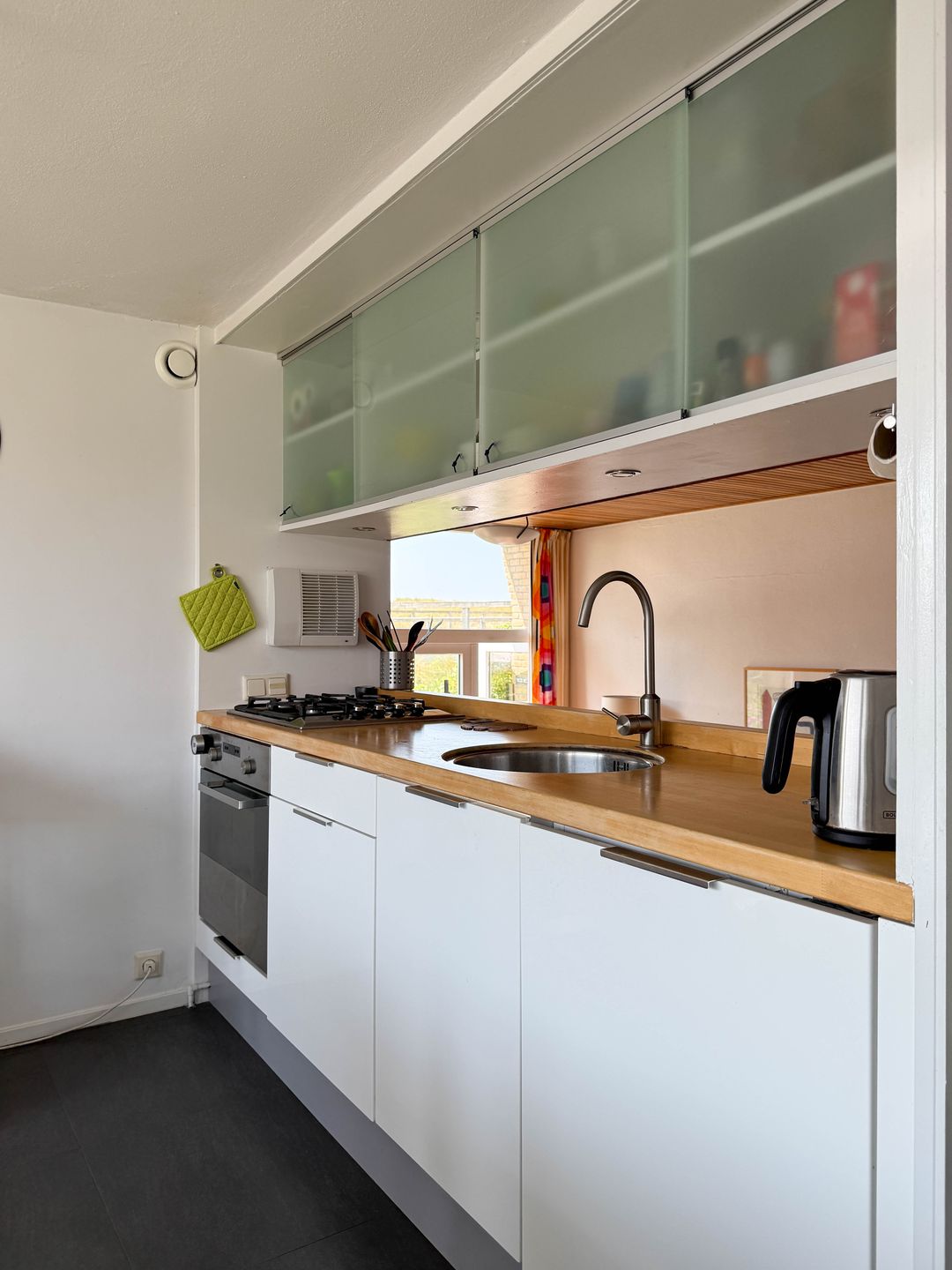 Photo 8 of Van der Wijckplein 16-A