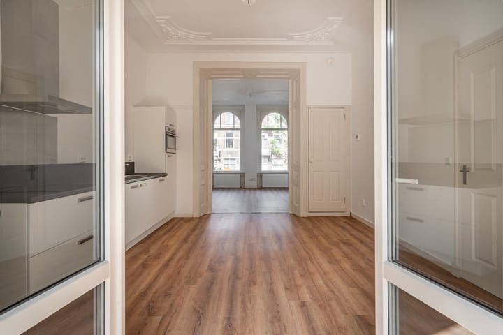 Foto 9 van Pontanusstraat 25