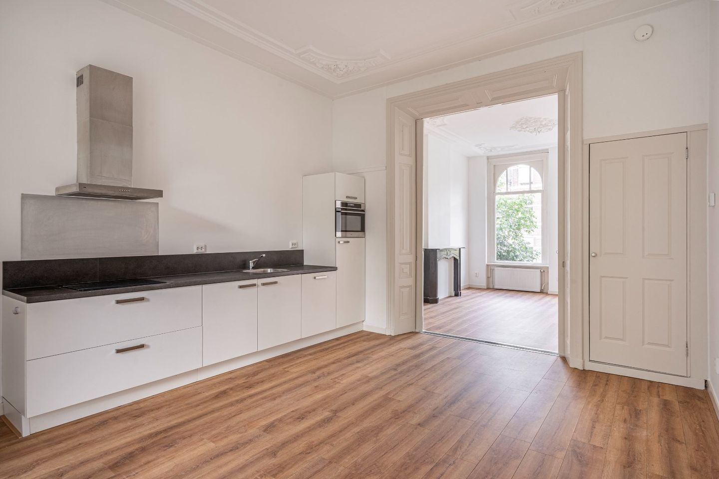 Photo 14 of Pontanusstraat 25