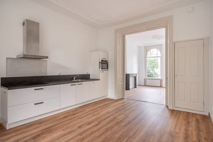 Foto 14 van Pontanusstraat 25