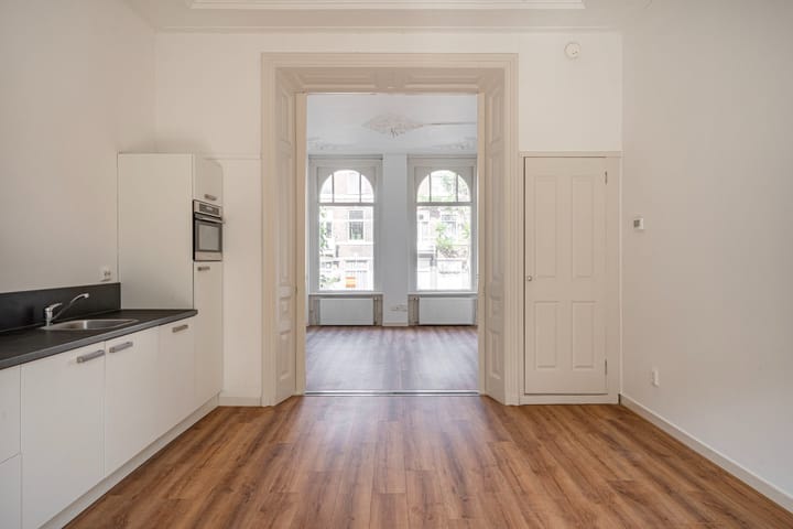 Foto 16 van Pontanusstraat 25