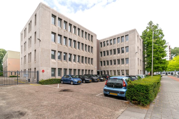 Zichtenburglaan 260, Den Haag