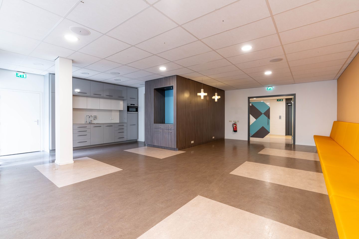 Bekijk foto 4 van Zichtenburglaan 260