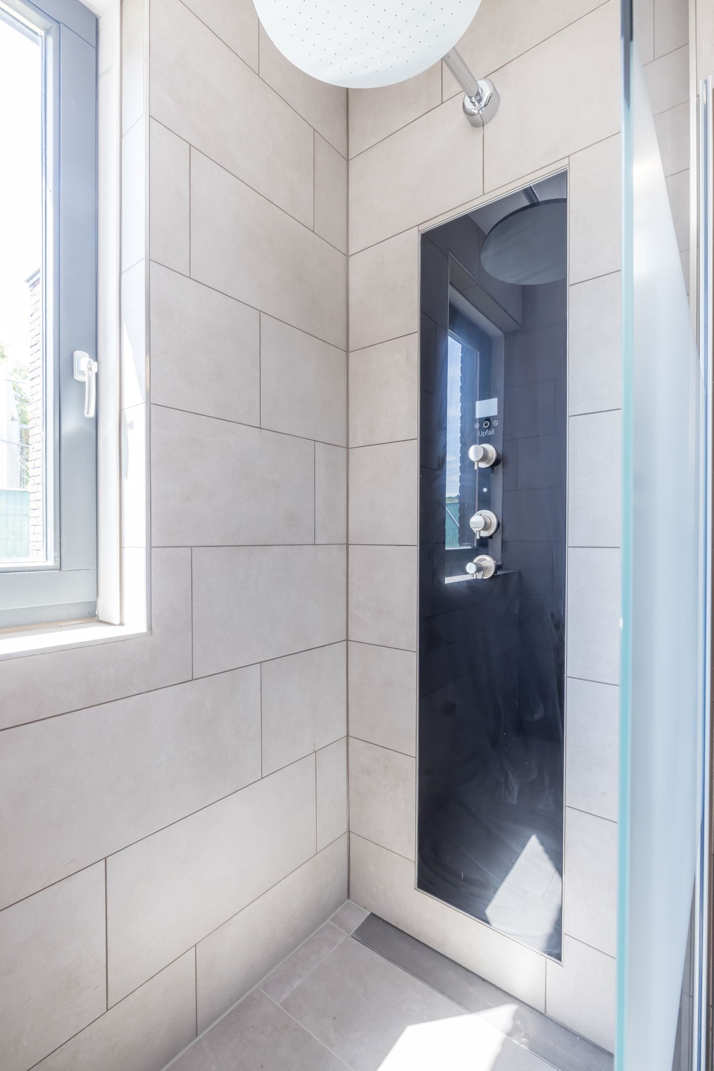 Photo 14 of Pater Gelissenstraat 36