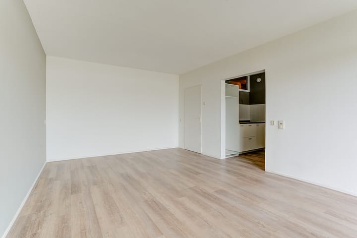 Foto 4 van Lelystraat 2-H110