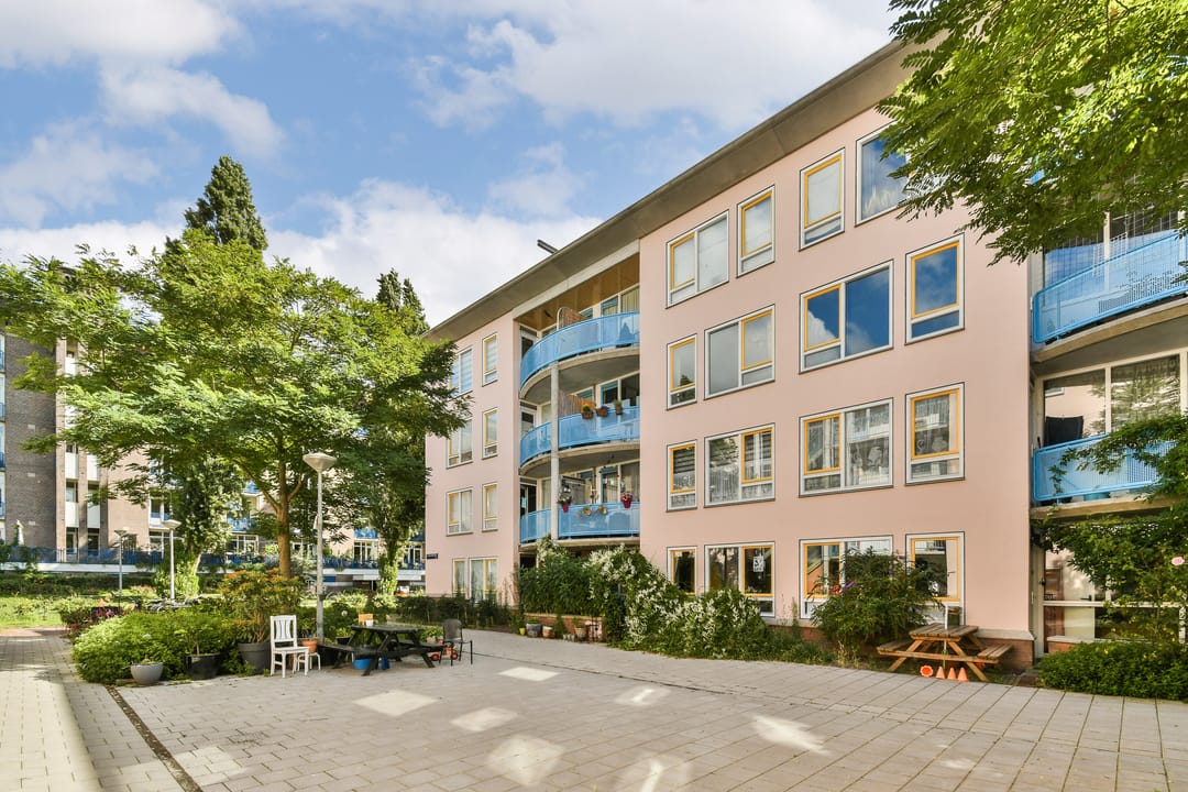 Photo 2 of J.C. van Epenstraat 84