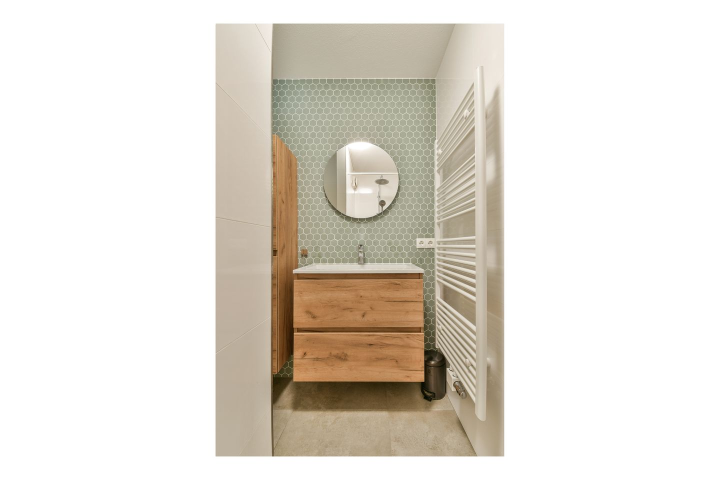 Photo 19 of J.C. van Epenstraat 84