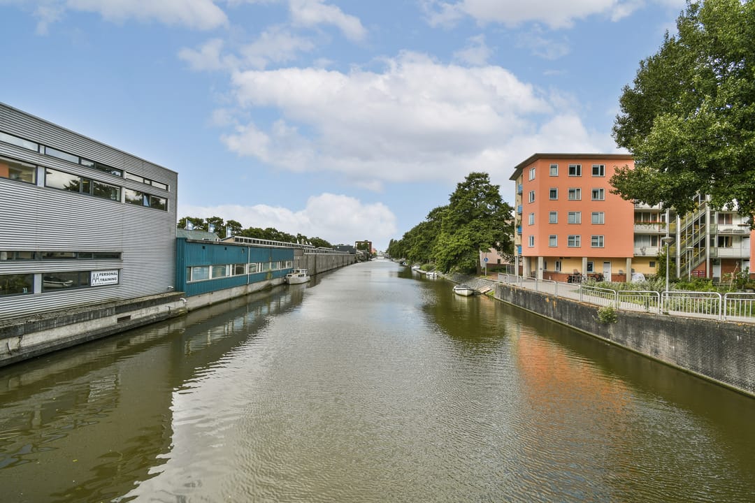 Photo 22 of J.C. van Epenstraat 84