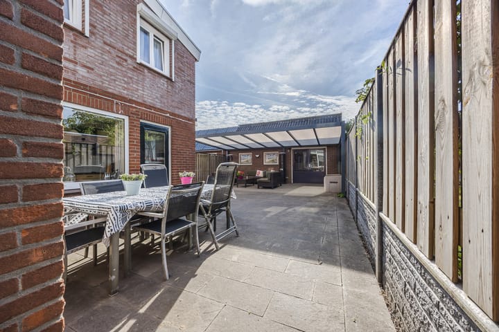 Foto 20 van Dr.Wierstraat 32