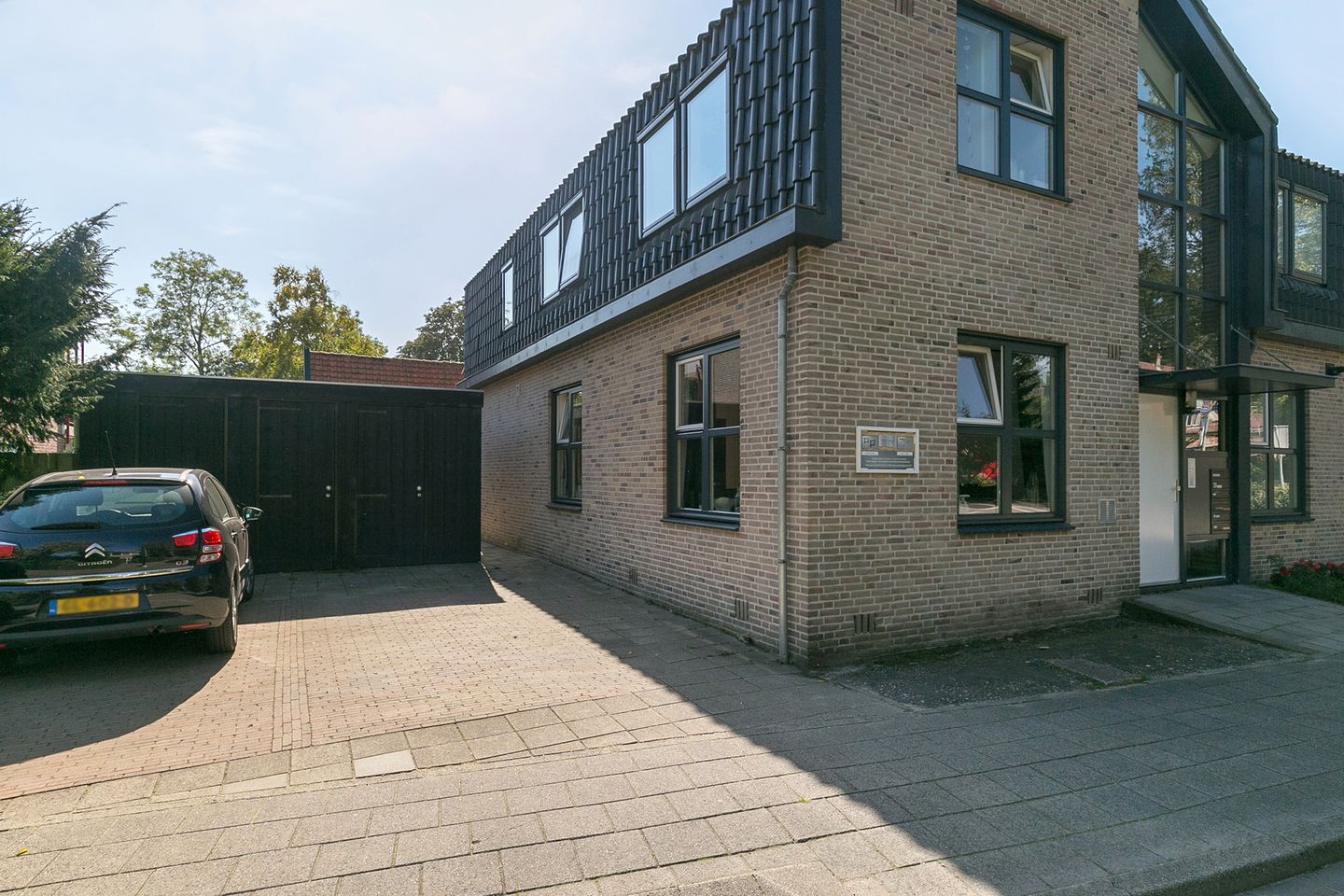 Bekijk foto 2 van Sportlaan 2-b
