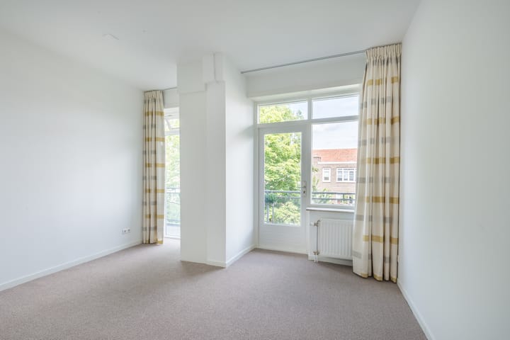 Foto 12 van Middenweg 109-3