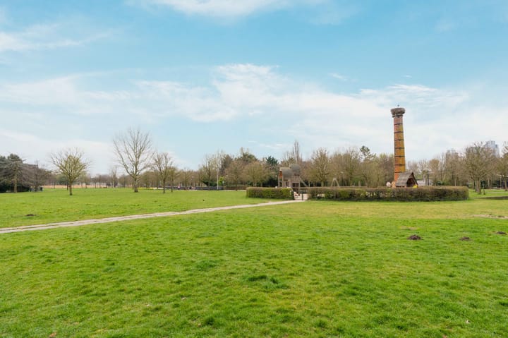 Foto 22 van Middenweg 109-3