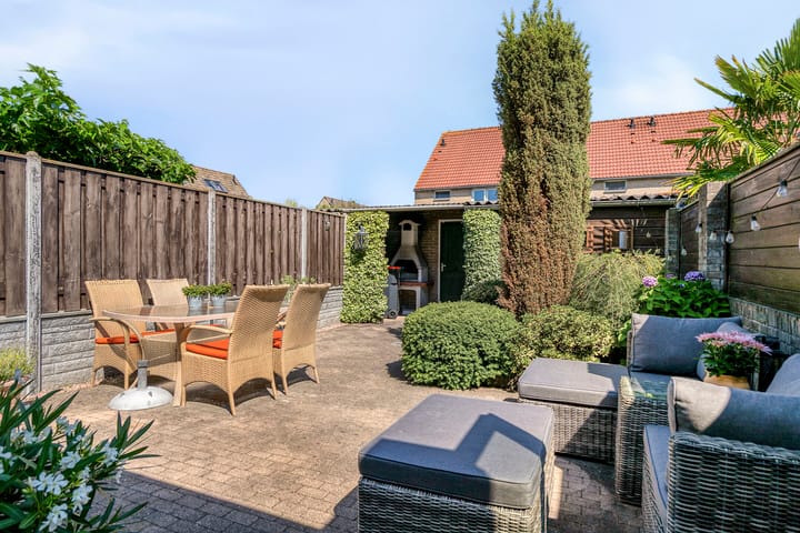 Foto 4 van Herwijnenstraat 4