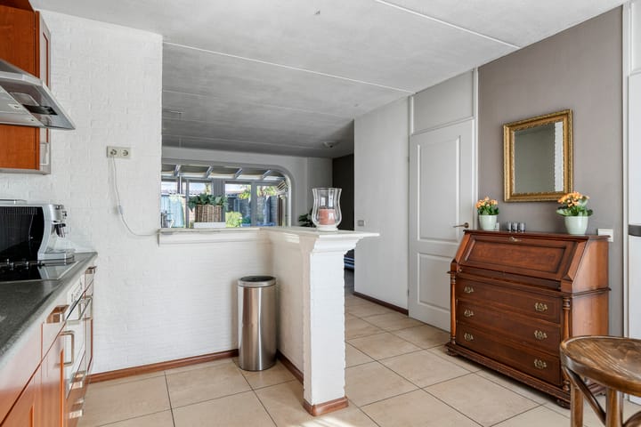 Photo 10 of Herwijnenstraat 4