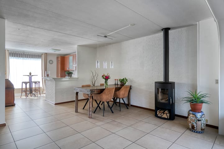 Photo 21 of Herwijnenstraat 4