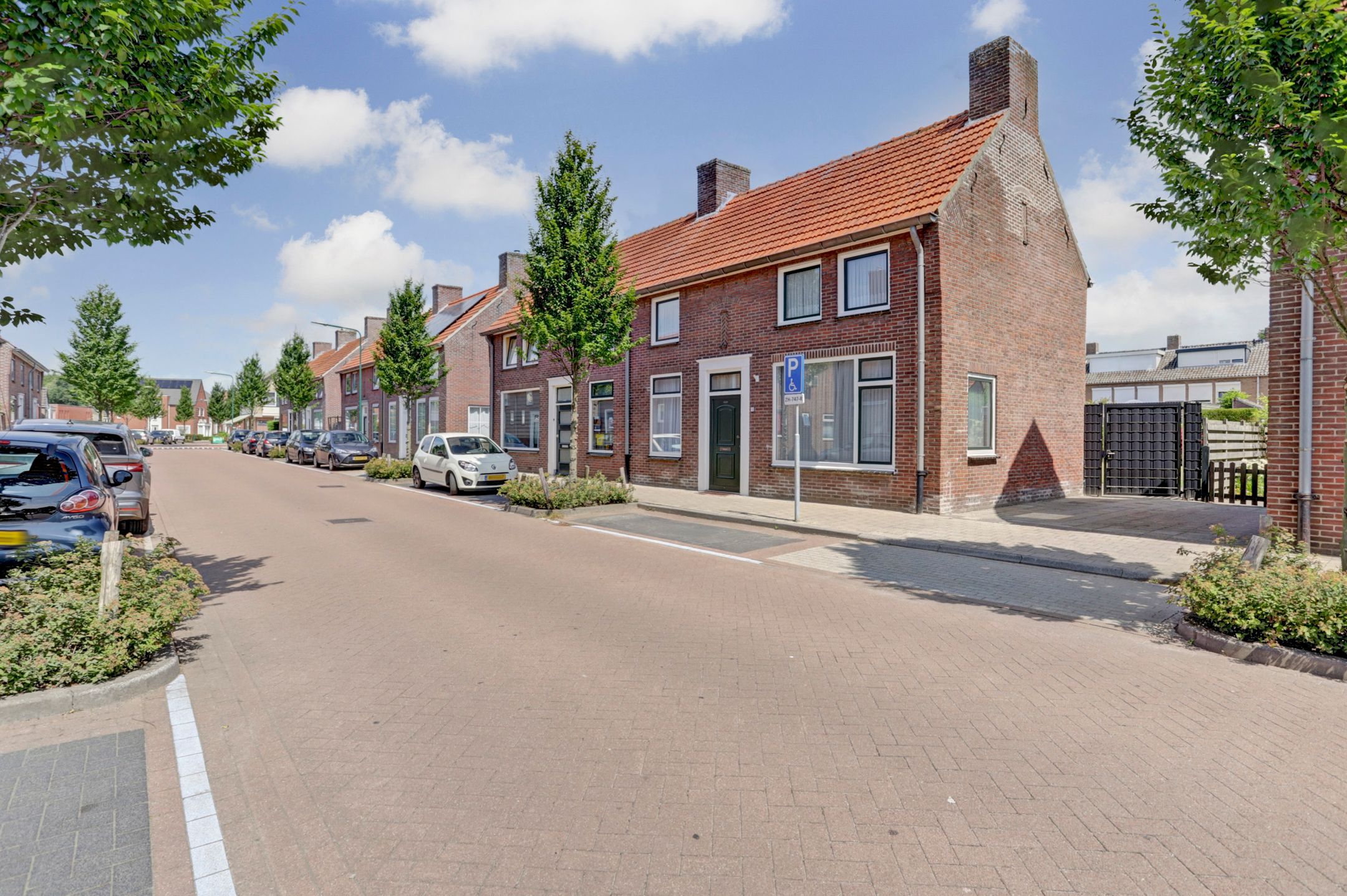 Foto 45 van Burgemeester de Grauwstraat 10