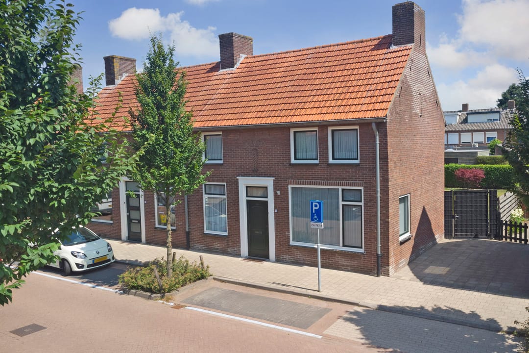 Foto 47 van Burgemeester de Grauwstraat 10