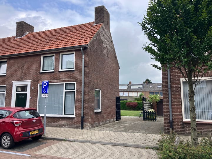 Foto 48 van Burgemeester de Grauwstraat 10