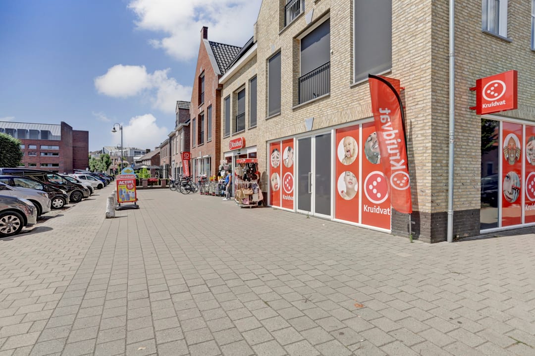 Foto 53 van Burgemeester de Grauwstraat 10