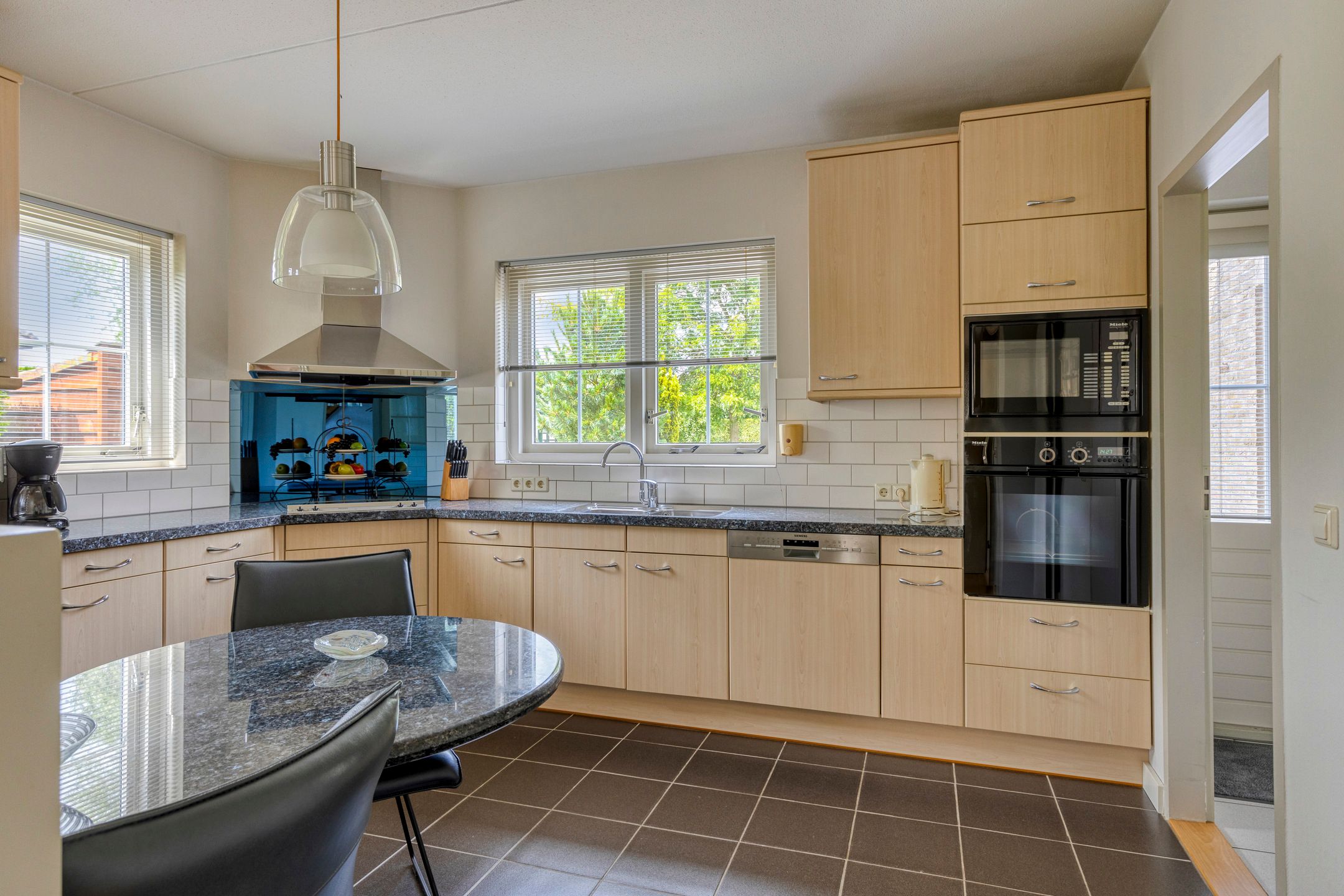 Foto 12 van Haringvlietstraat 47