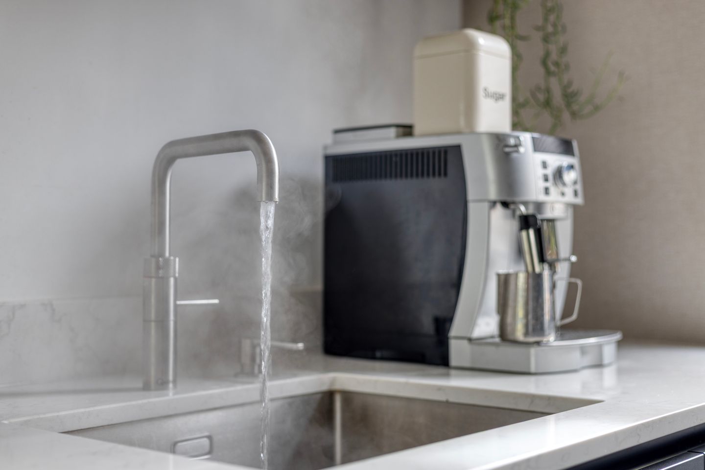 Foto 14 van Tirolstraat 70