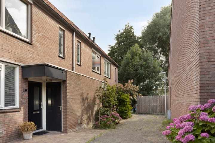 Foto 1 van Kringdans 13