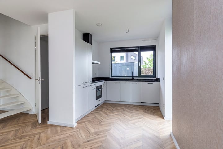 Foto 6 van Menno ter Braakstraat 235