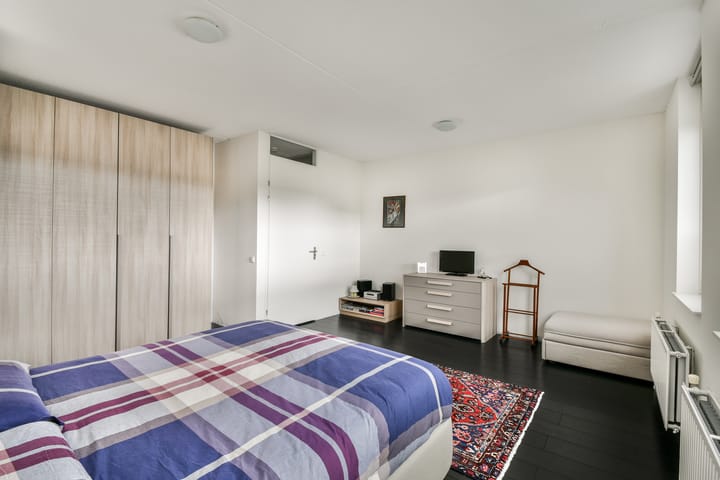 Foto 15 van Denemarkenstraat 60