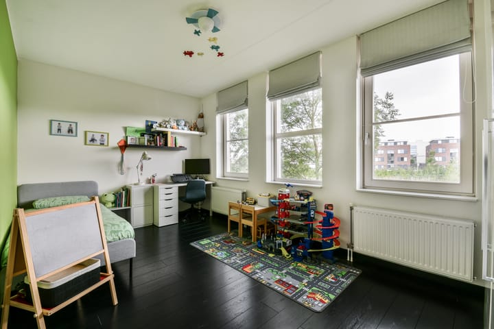 Foto 18 van Denemarkenstraat 60