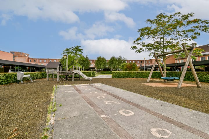 Foto 25 van Denemarkenstraat 60