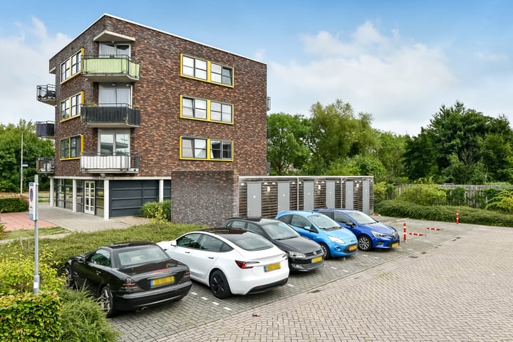 Photo 28 of Broekstraat 25