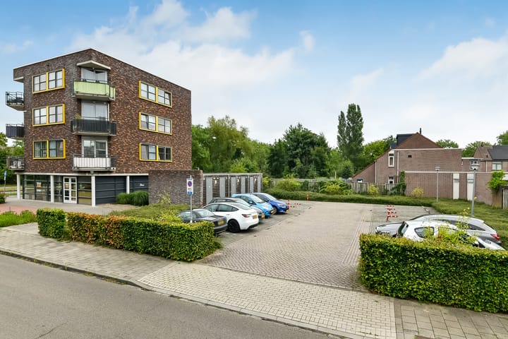 Photo 29 of Broekstraat 25