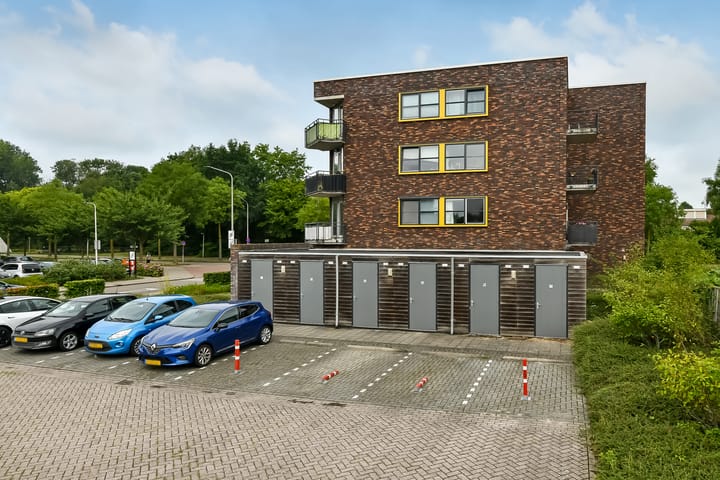 Photo 30 of Broekstraat 25