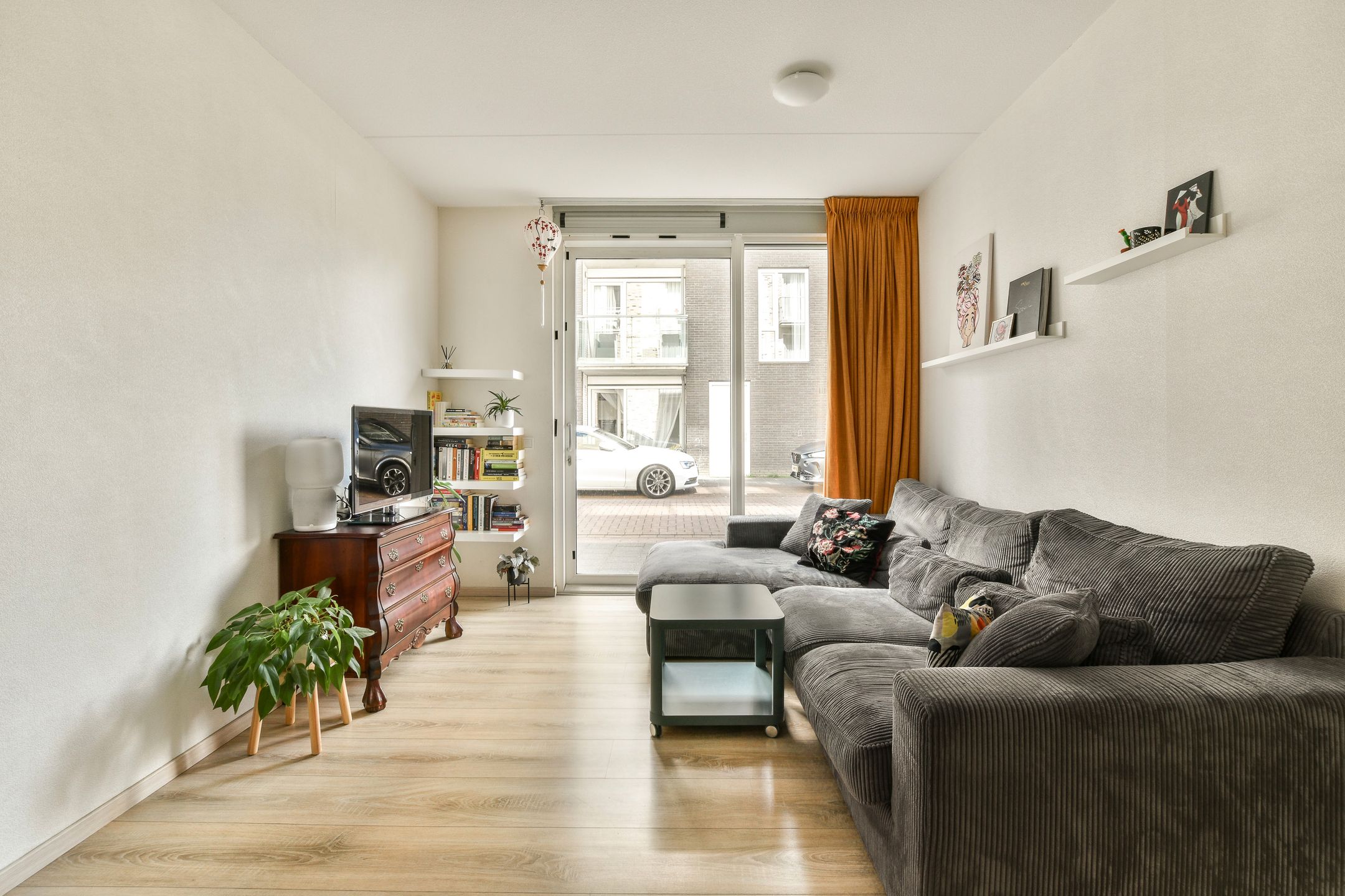 Foto 15 van Denemarkenstraat 114