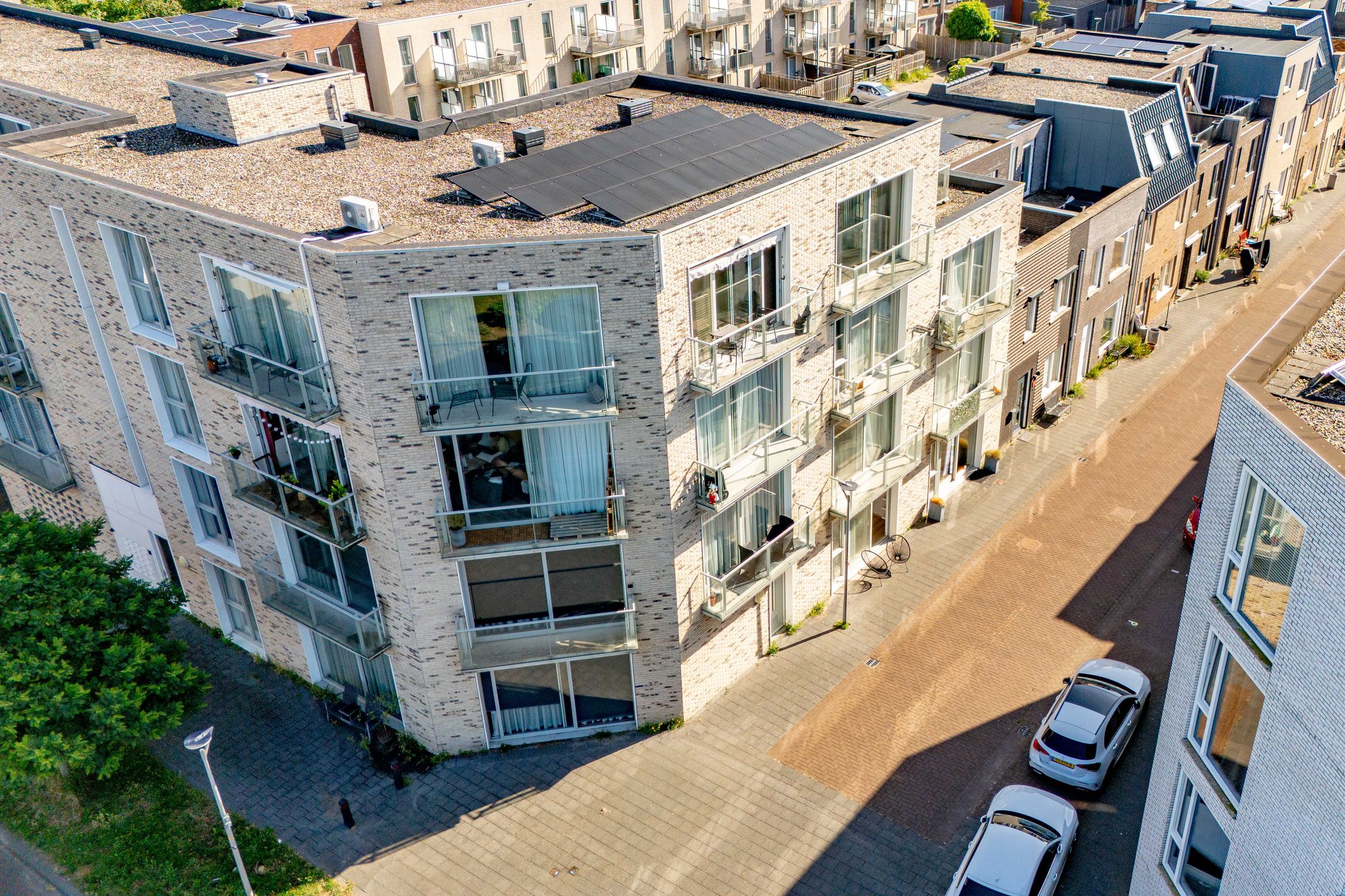 Foto 24 van Denemarkenstraat 114