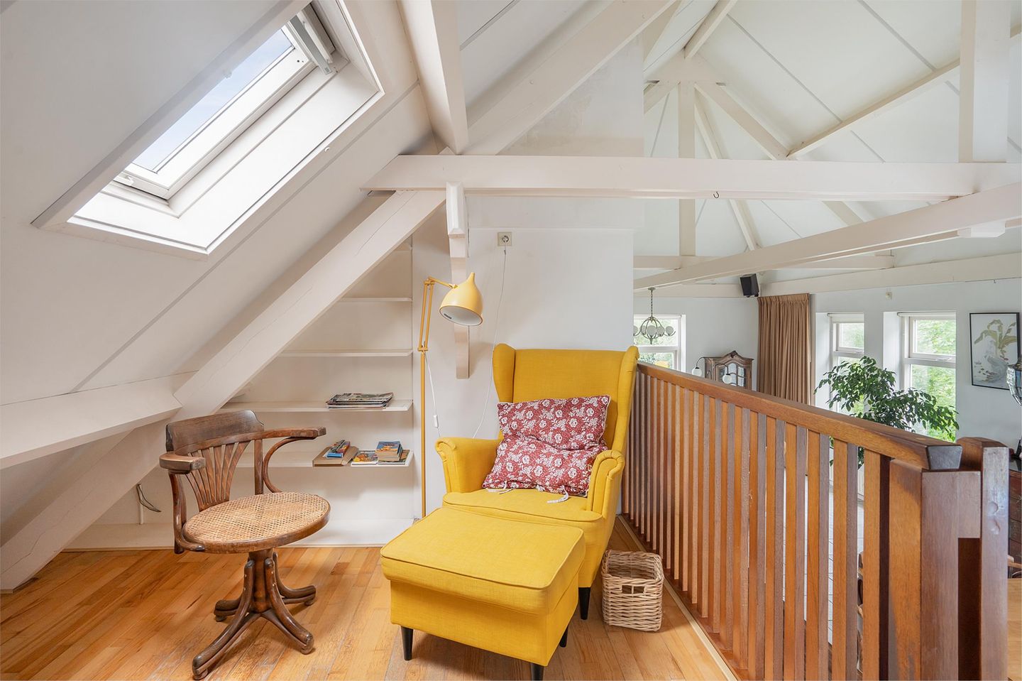 Foto 25 van Uitdammer Dorpsstraat 16