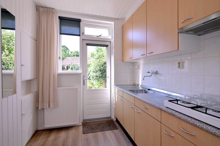 Foto 5 van Maarten Munnikplein 16