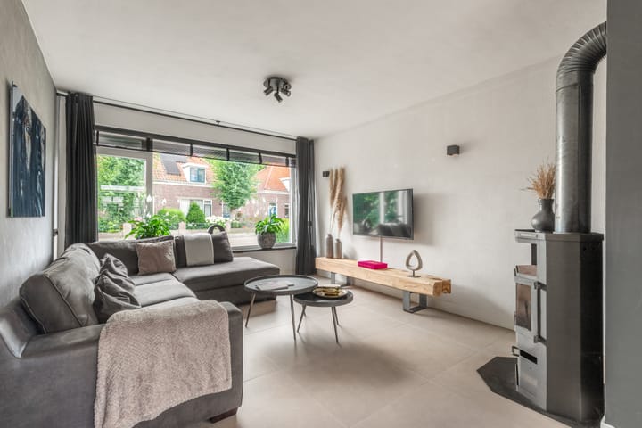 Foto 2 van Vennewatersweg 10